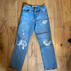 Levi’s Wedgie Straight Jeans Ripped Size 23